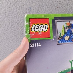 LEGO Minecraft: The Farm (21114) Collab With Box and Insert