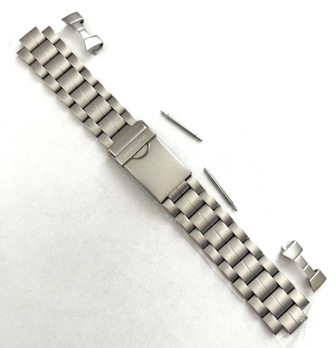 Hamilton H695.822.100 Khaki Navy Scuba Strap • Official dealer •  Mastersintime.com