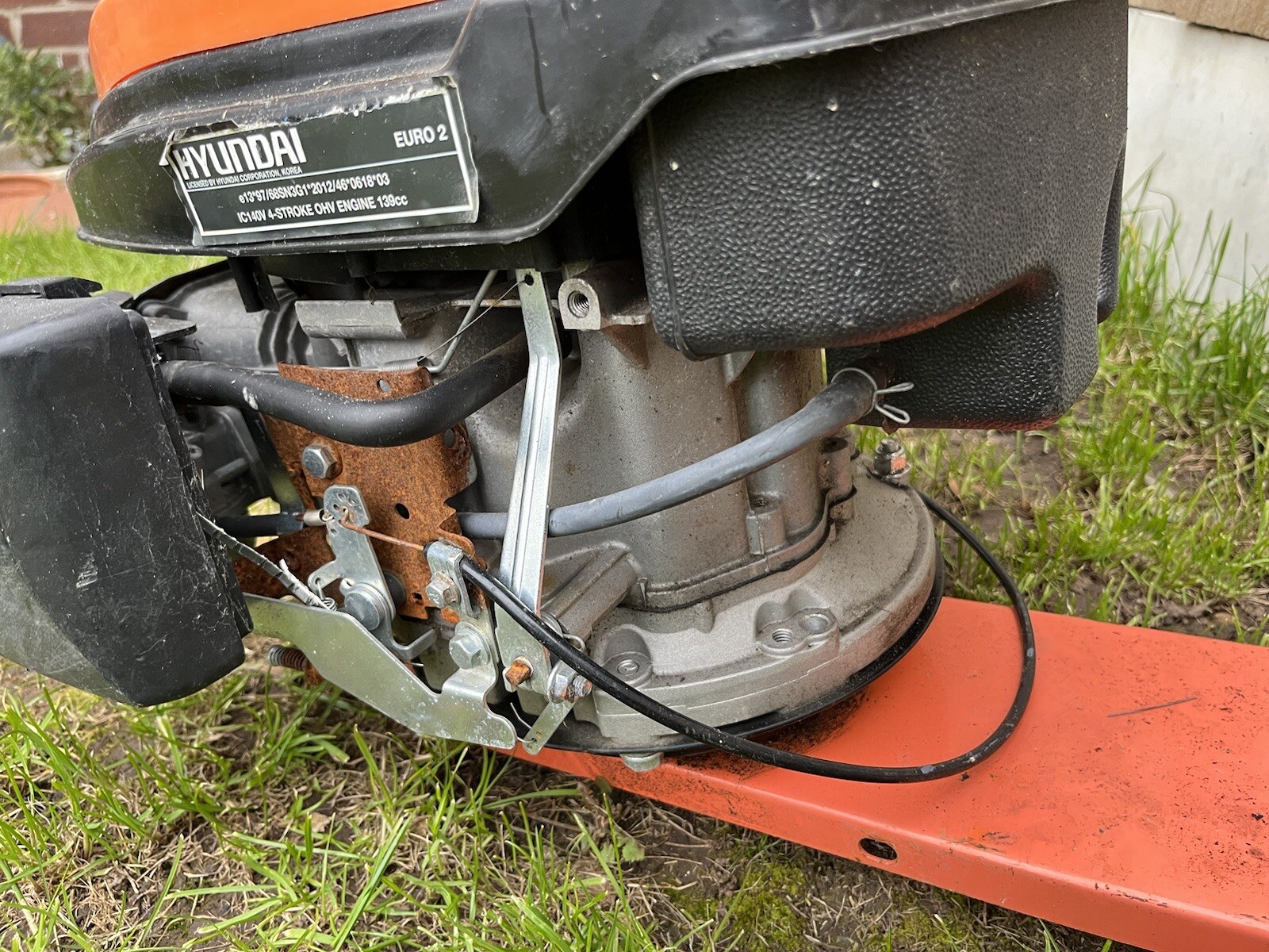 garden mower hyundai lawnmower petrol engine spares project breadsall