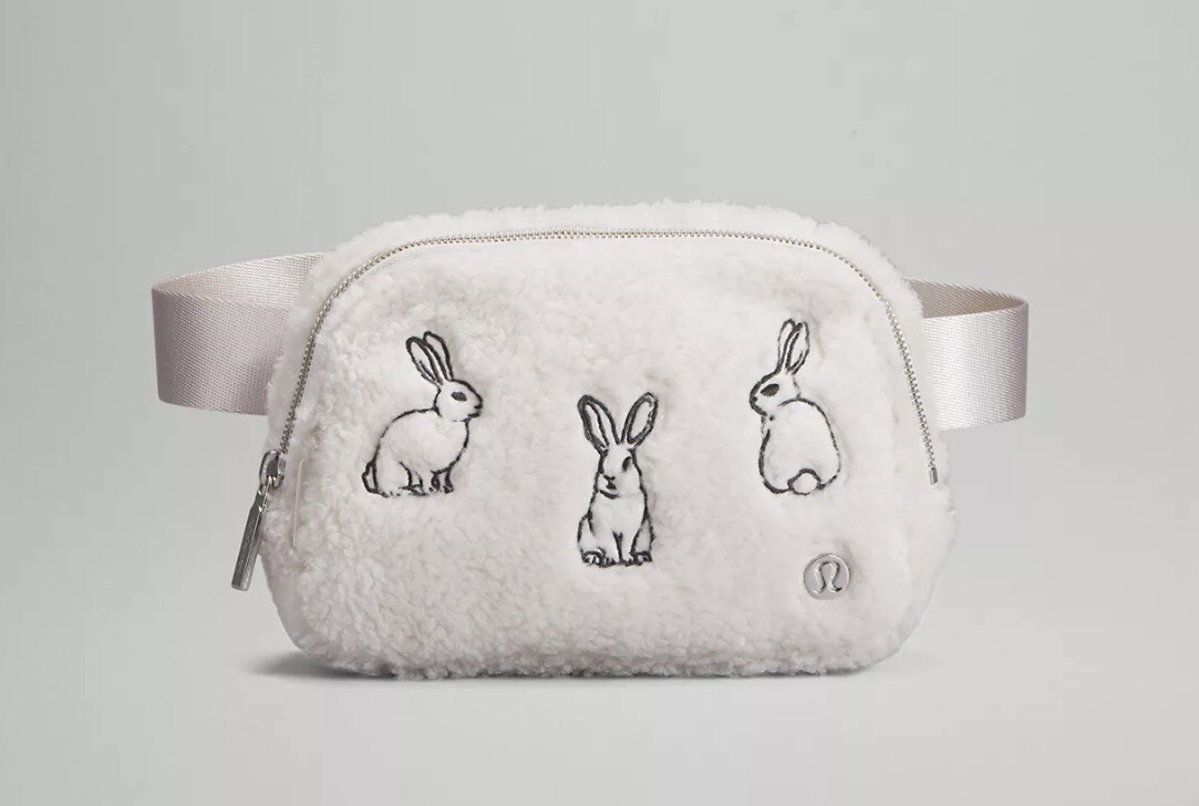 Lululemon Everywhere Belt Bag New Year 1L Fleece Lunar