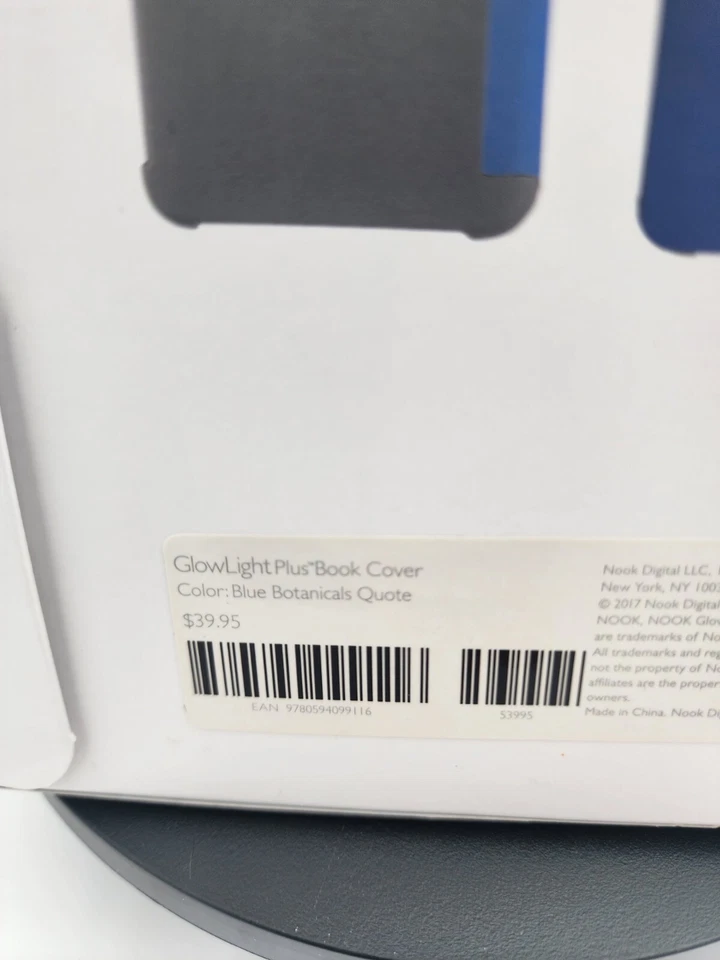Nook Glowlight Plus Book Flip Cover with Tab Blue Botanicals Quote Magnetic Flap - Image 4 of 4