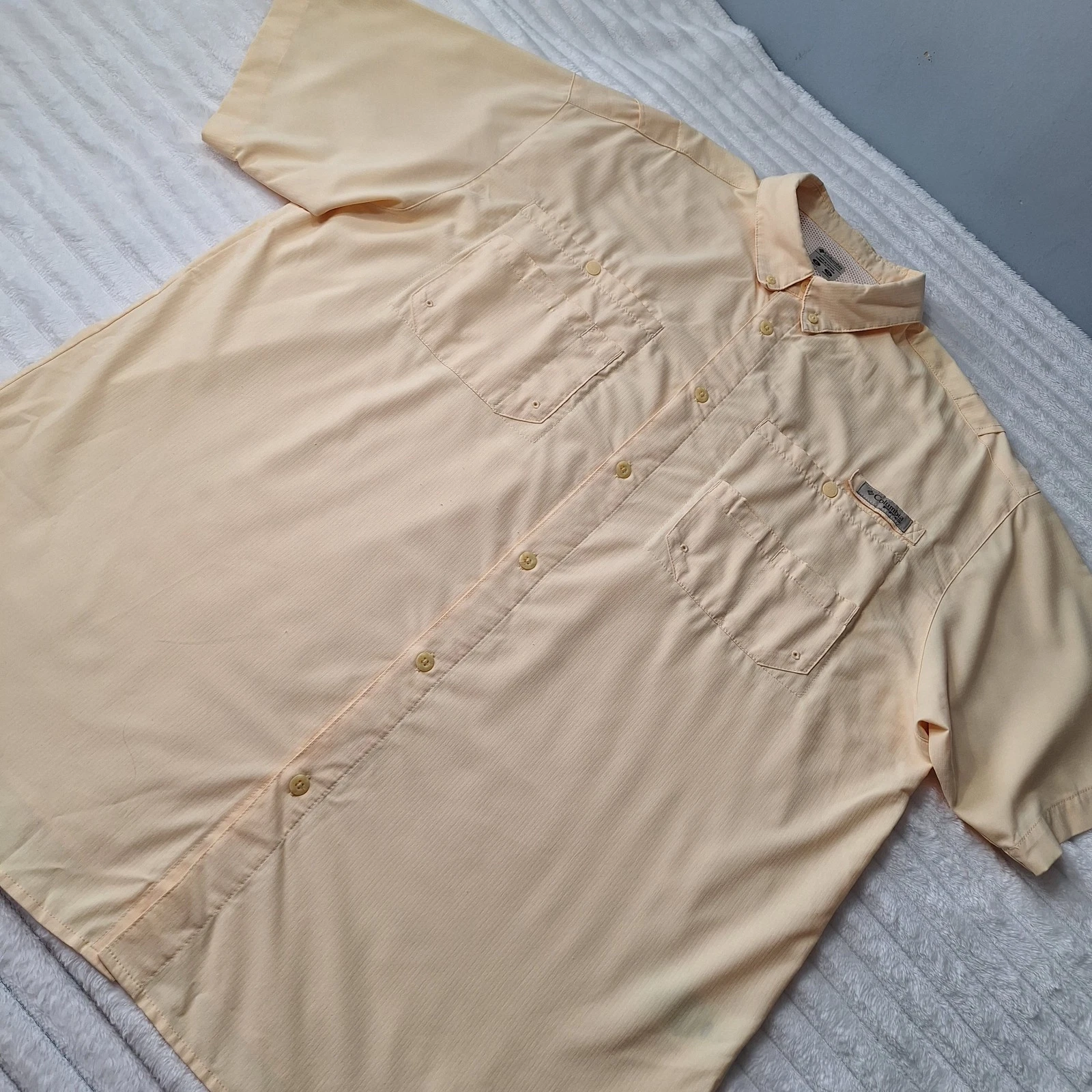Columbia PFG Fishing Button Down SS Shirt Mens XL Yellow Vented Omni Shade