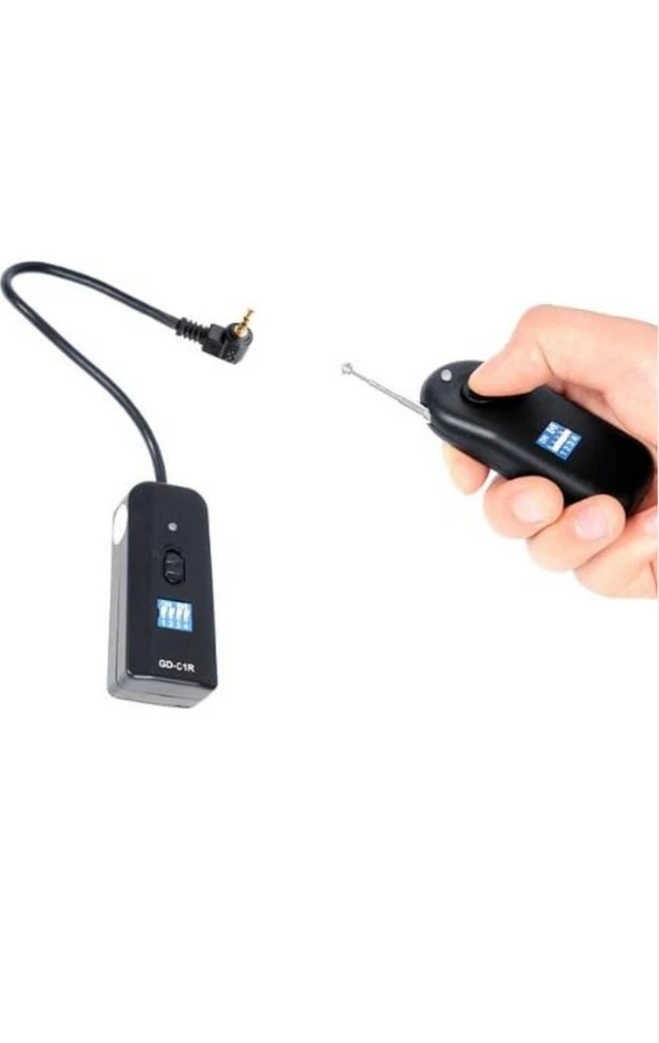 NEEWER WIRELESS Remote Shutter GD-C3R 16 Channels For Canon RS-80N3 Cord - Image 3 of 4