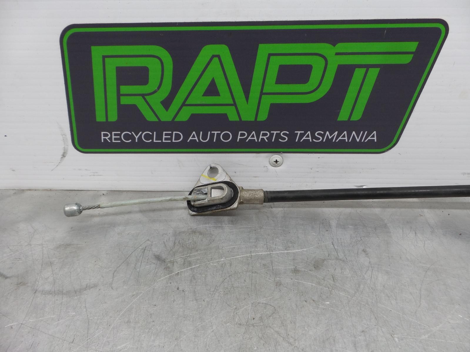 2016 Toyota Corolla LEFT LH LHS HANDBRAKE CABLE ZRE172R SEDAN 12/13-06/19 1415161718 image 2
