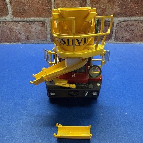 First Gear Mack Front Discharge Concrete Mixer DieCast 19-2940 SILVI - Picture 14 of 22