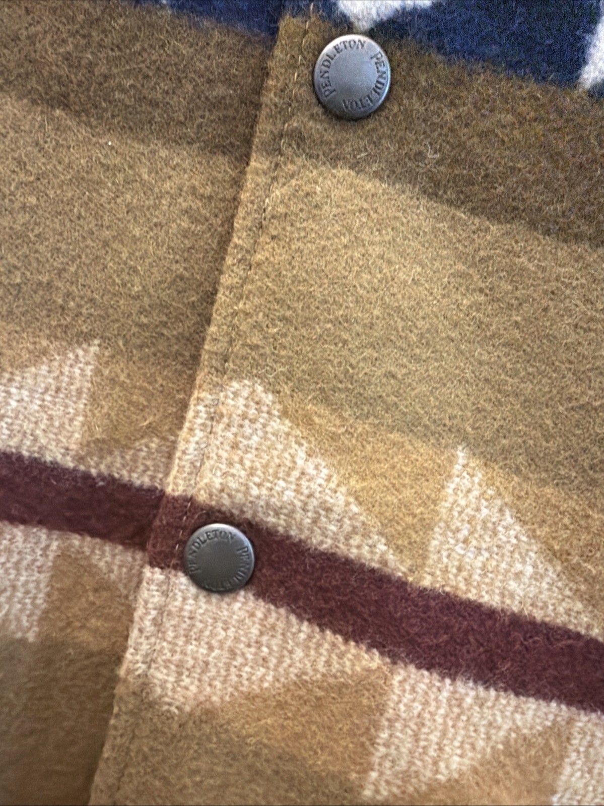 Pendleton Men's Gorge Snap-Front Wool Jacket Size… - image 3