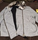 Foto 9 di 23