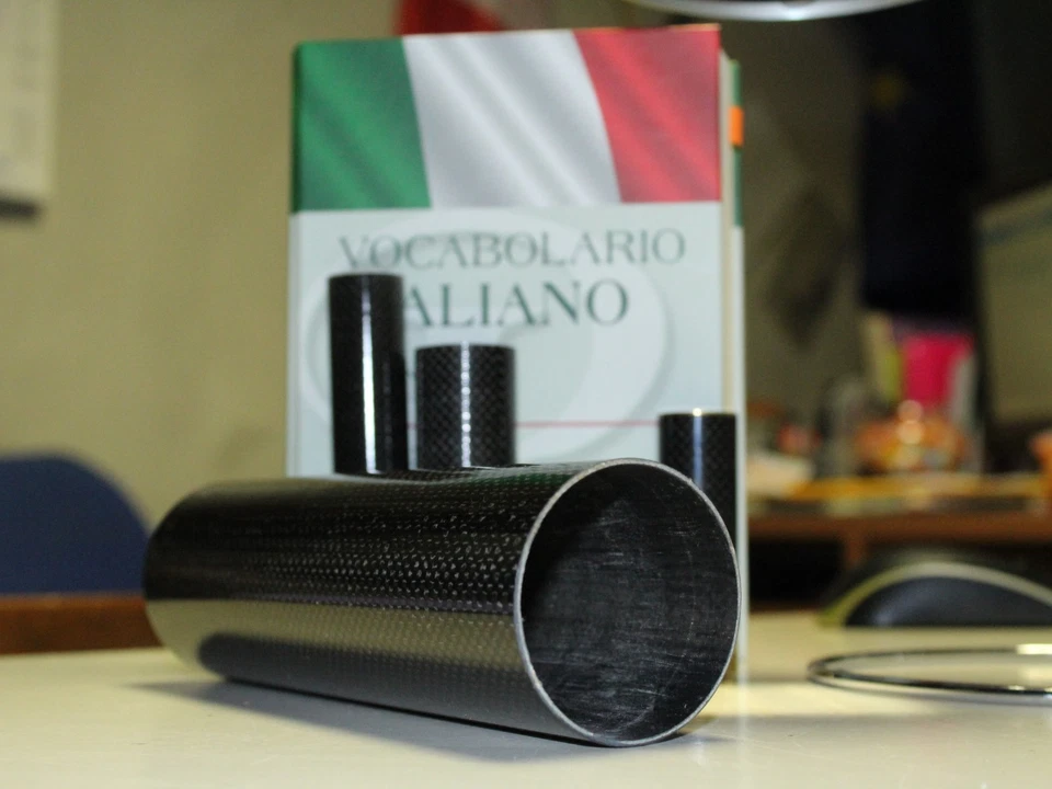 Tubo in fibra di Carbonio Plain 3k Modellismo / telescopico - Immagine 2 di 4