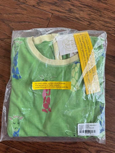 NWT/NIB TBBC Sutton’s Sweet Dream Set Pajamas Size 8 Giraffe Iveben Spotted