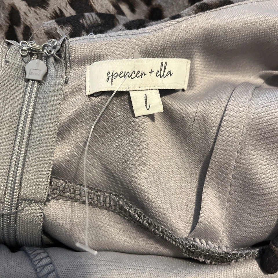 Mameluco Spencer & Ella Gris Estampado Leopardo Talla L Foto 2 de 4