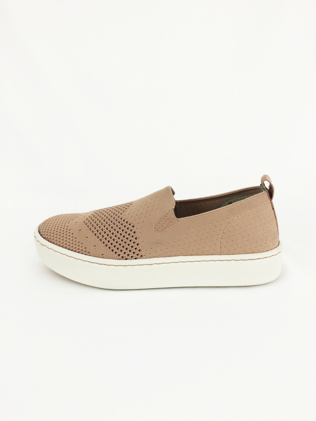 born sun slip on sneaker