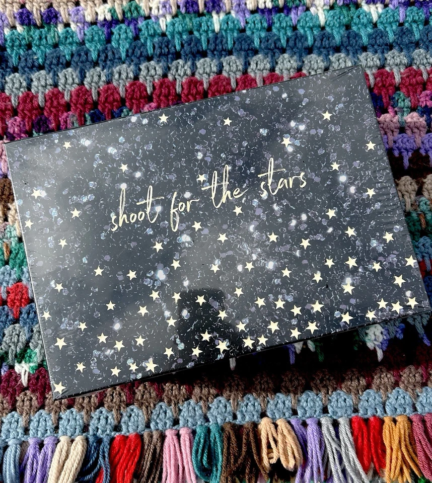 NOS Celestial Sun Moon Stars Picture Catalog File Decorative Storage Box - Image 2 of 4