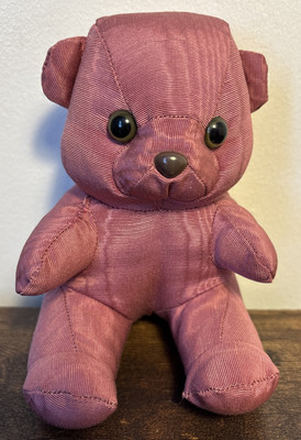 Teddybär. Stoff. David James