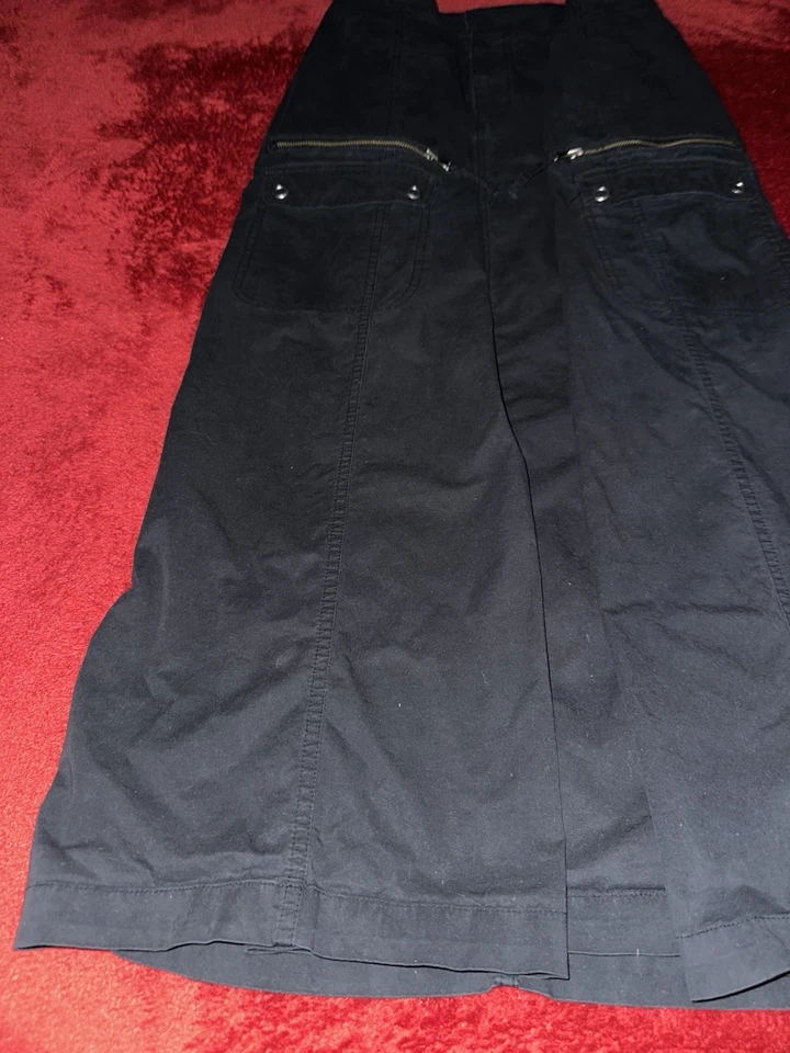 Venezia Womens Cargo Skirt Black w/Zipper Pockets! TRENDING! Size 22 - Image 3 of 4