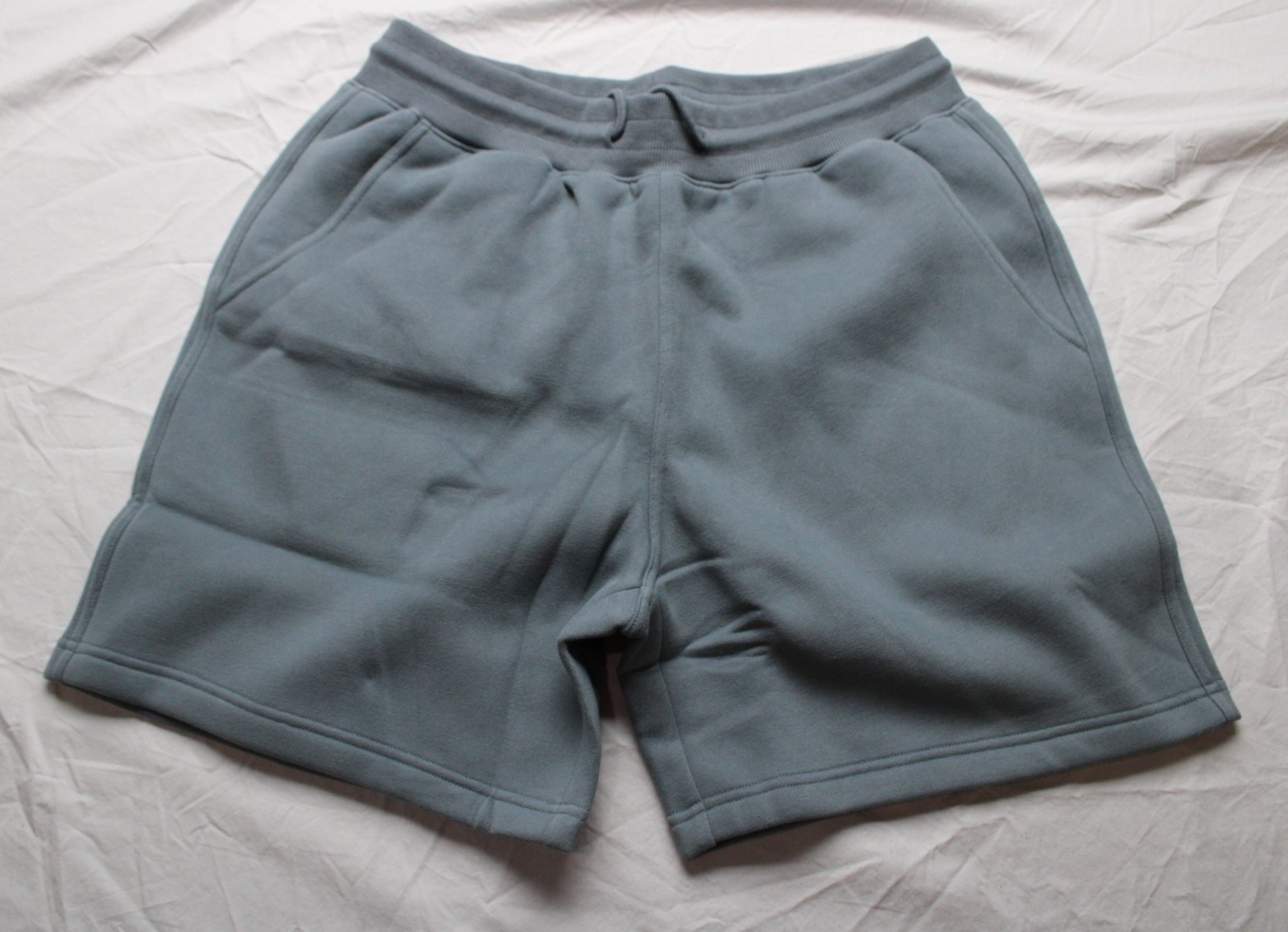 Comfrt Unisex Adult's Solid Oversized Fit Basic Fleece Shorts JL3 Sky Large