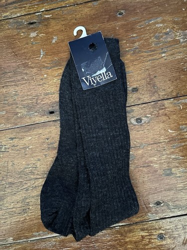 VINTAGE VIYELLA GREY ONE SIZE LONG STRETCH SOCKS 30% NYLON 70% WOOL NEW 90s - Picture 5 of 6