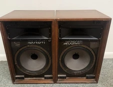 Vintage Magnavox S-8754 speakers 10”Woofer  Horn Tweeter