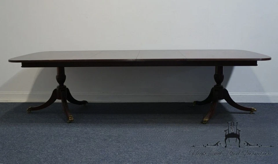 THOMASVILLE FURNITURE Mahogany Collection Traditional Style 112" Double Pedes... - Image 2 of 4