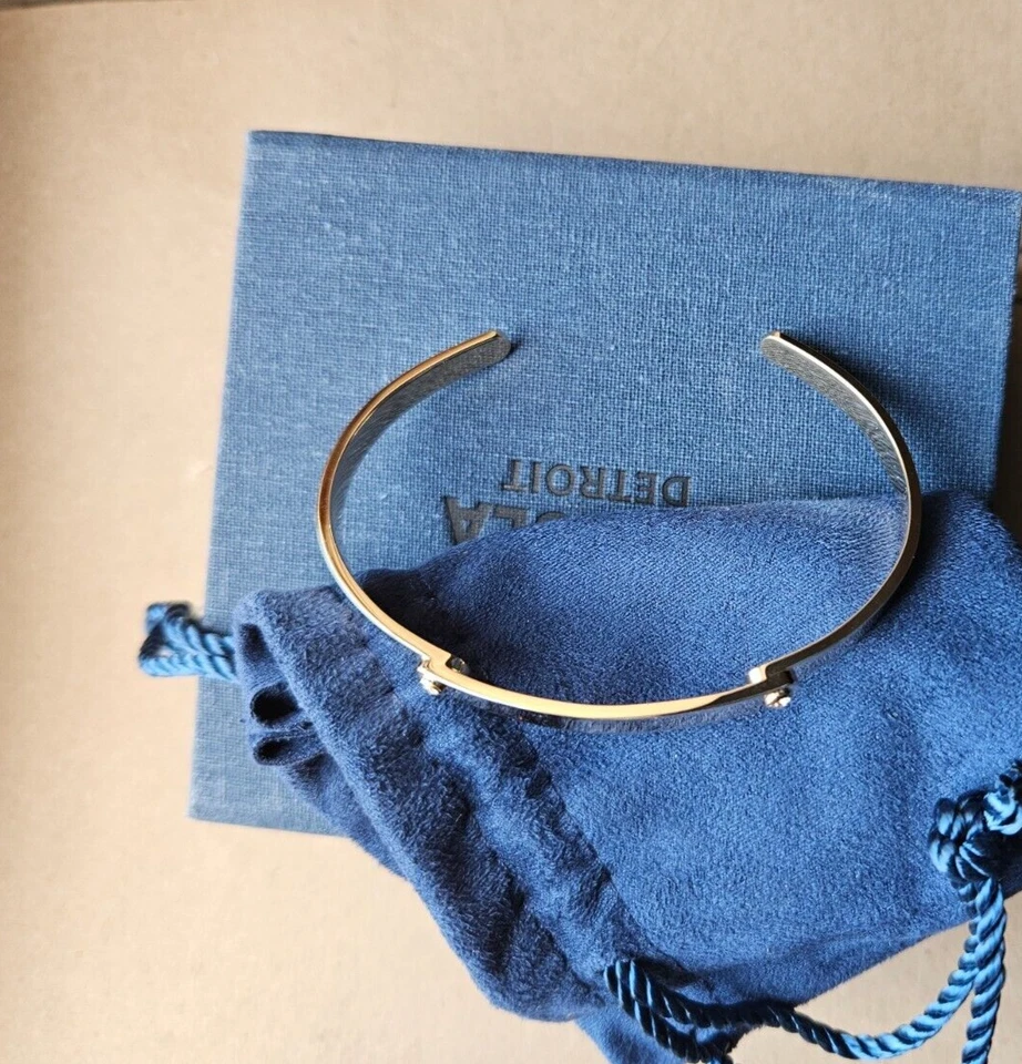 Shinola Diamond Rivet Cuff || 14k Yellow Gold  || Free Expedited Shipping Foto 3 de 4