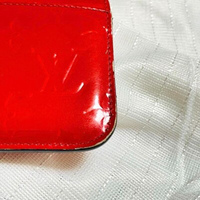 LOUIS VUITTON Pochette Cles Coin Wallet Monogram Vernis Red M93559