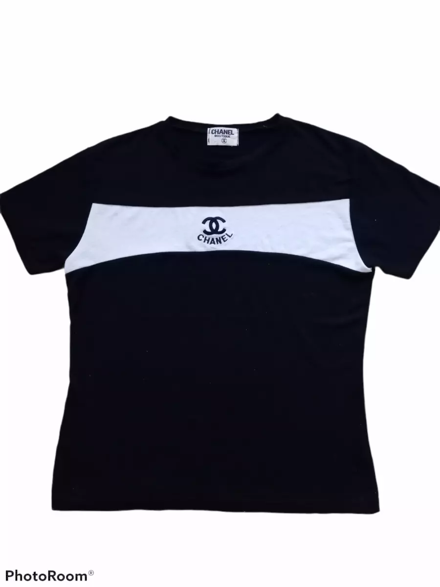 VINTAGE BOOTLEG CHANEL TEE- THICK MATERIAL- CIRCA 1980s- SIZE S