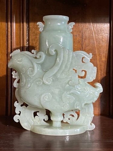Jarrón para pájaros de jade tallado - Imagen 1 de 12