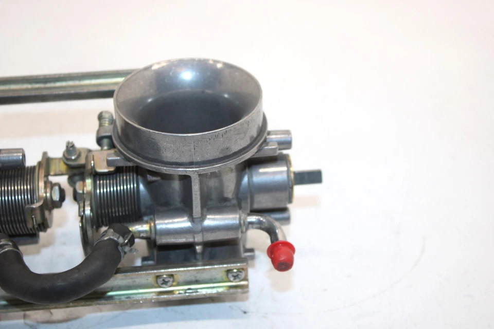 Cuerpo de acelerador Arctic Cat Zr 580 Efi 96 OEM 3004-914 SAS6 Foto 2 de 4