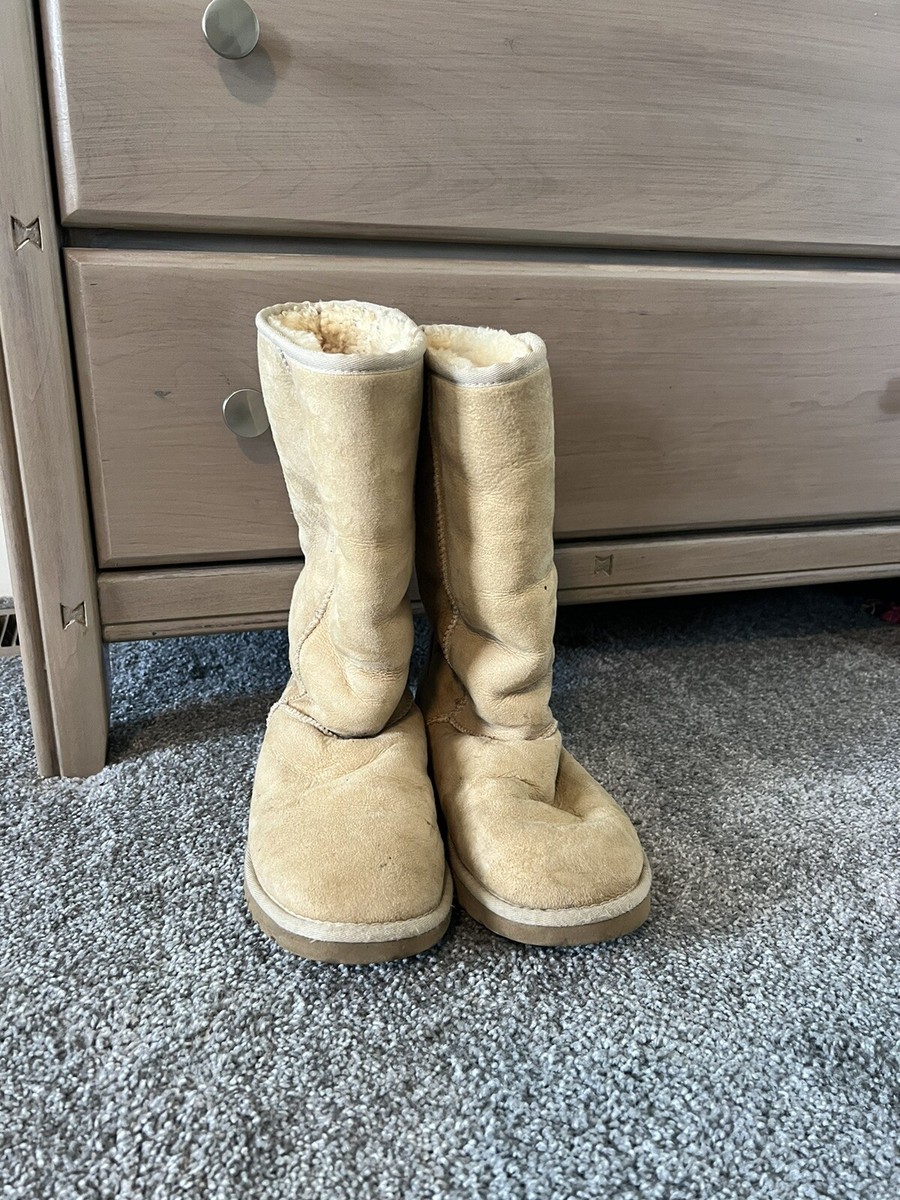Ugg Classic Tall Tan Boots Size