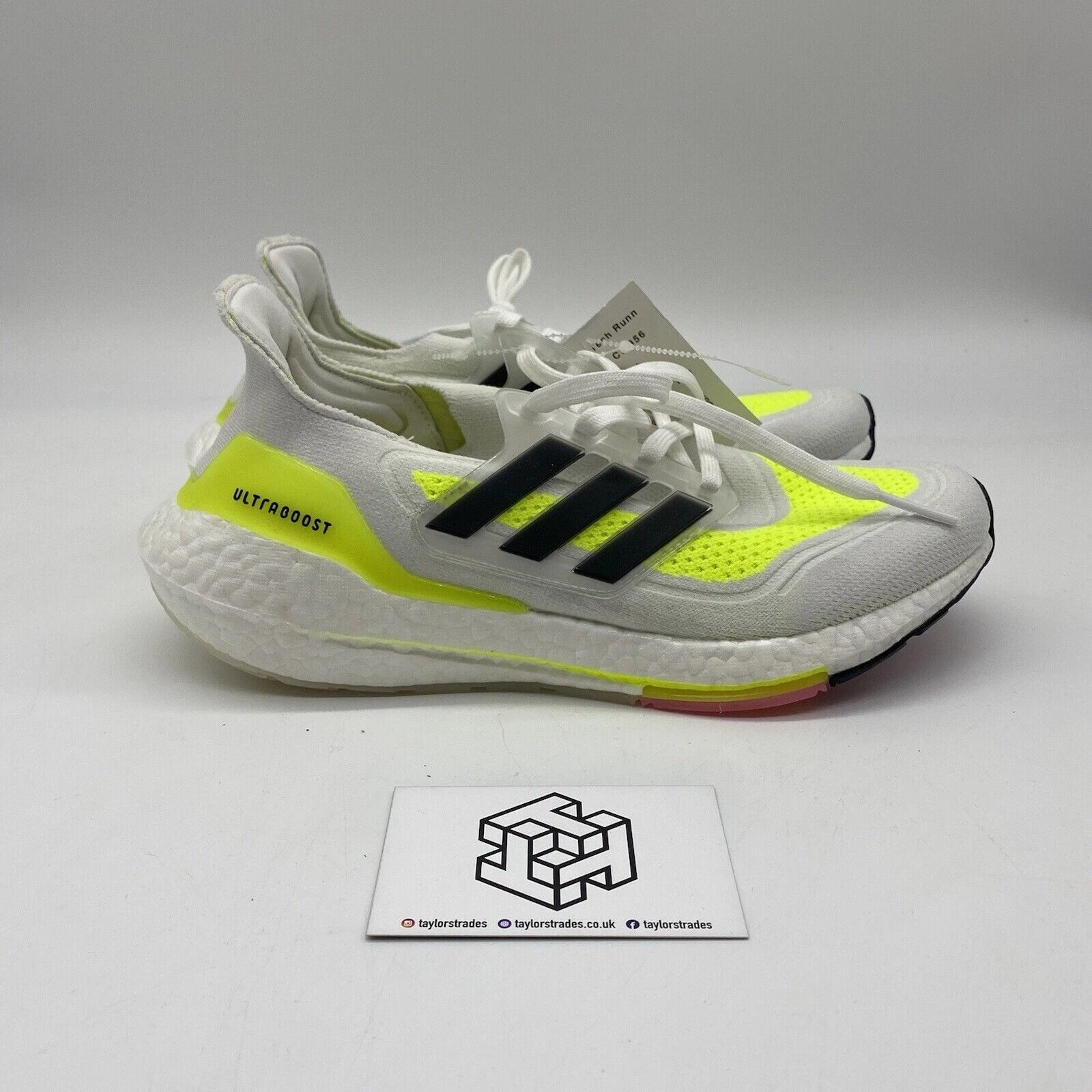 Scarpe da corsa Adidas Ultraboost campione UK 6