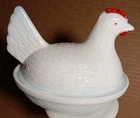 Vntg Indiana Milk Glass Hen On A Nest 4.5 Inch X 4 Inch