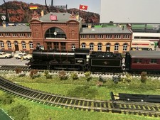 Hornby BR Class B12/3 Set R2134m OO scale DC