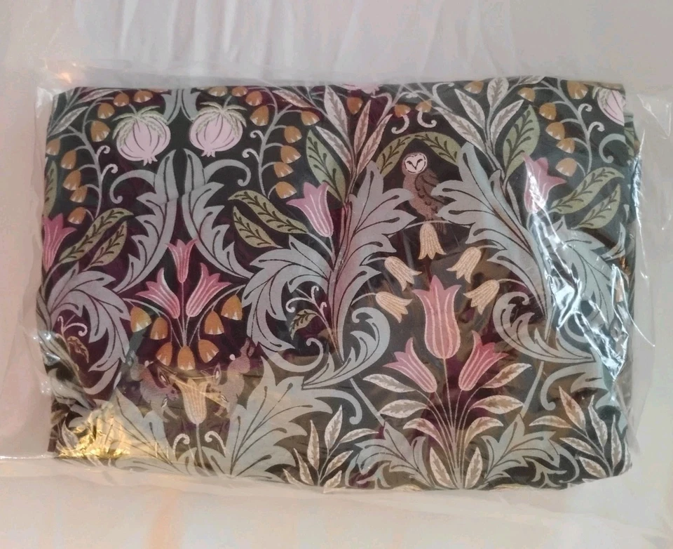 POTTERY BARN KIDS Fitted Crib Sheet Chris Loves Julia Organic NIP Animals Floral - Image 3 of 3