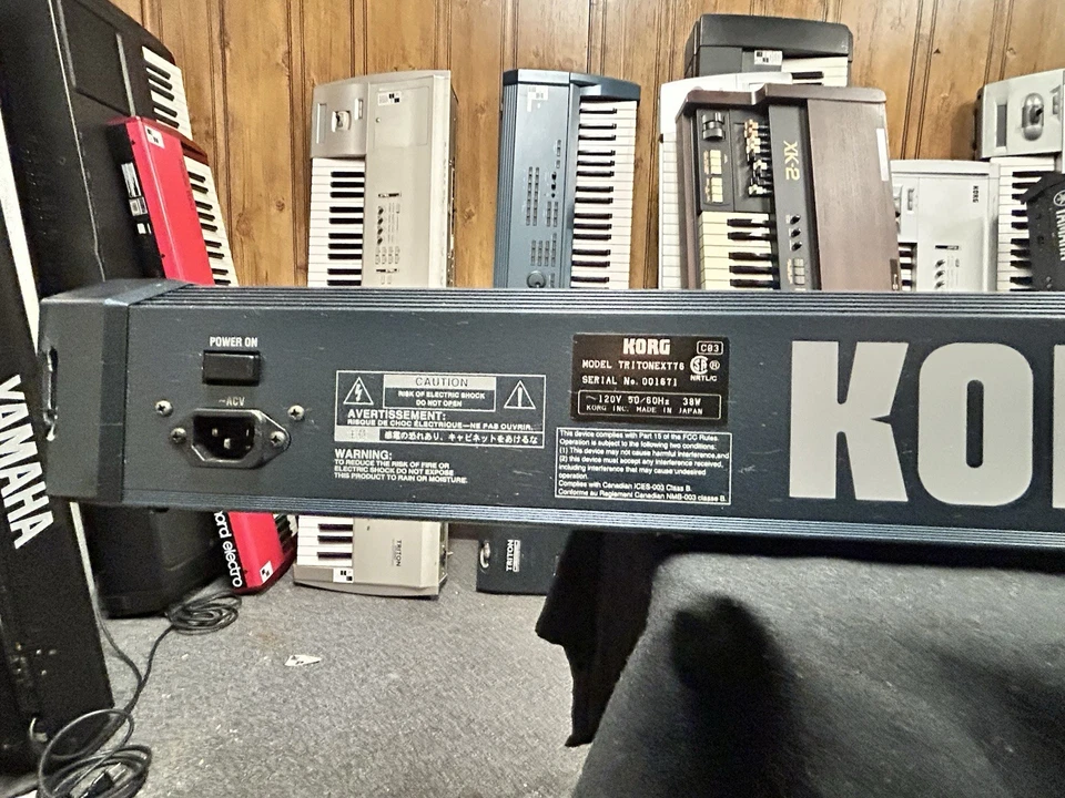 Korg Triton Extreme 76 Key Keyboard Synthesizer GREAT CONDITION - Image 3 of 3
