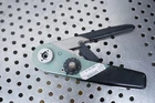 DMC DANIELS MH860 M22520/7-01 Miniature Adjustable Crimp Tool no positioner