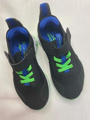 Reebok Zig Dynamica Toddler Athletic shoes NEW Size 10