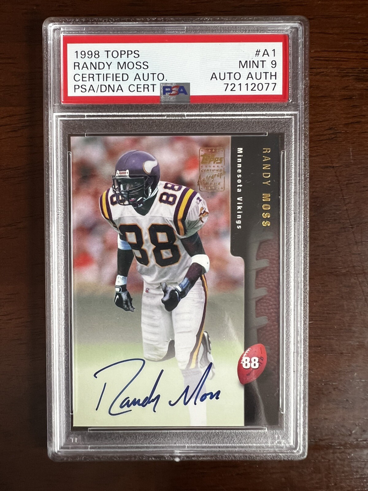1998 Topps Randy Moss Certified Autograph - PSA/DNA9 - Rookie RC