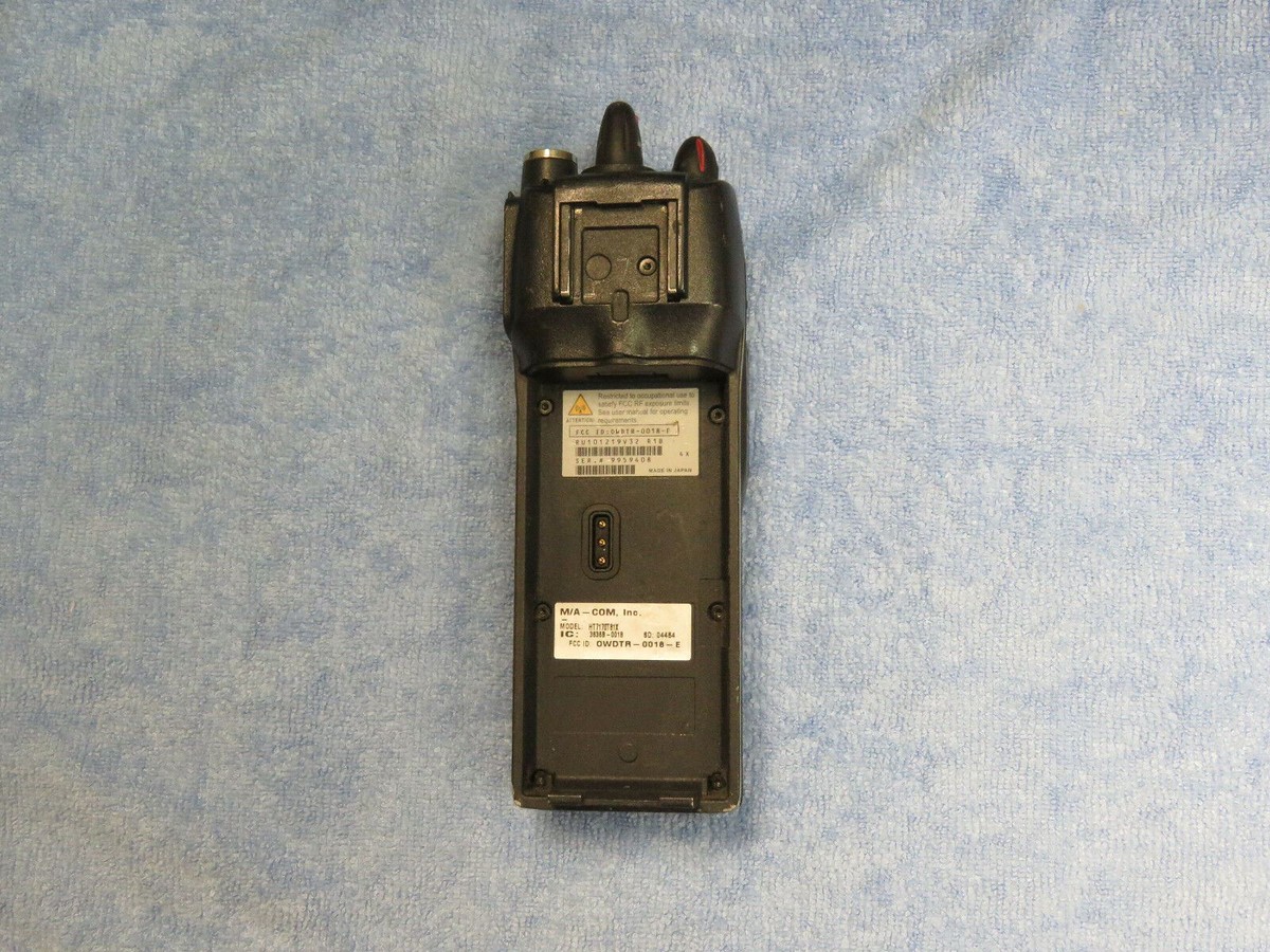 MA-COM HARRIS P7100 IP Radio Portatile 2 Vie – Modello MAHT-T81NX – Spedizione Veloce