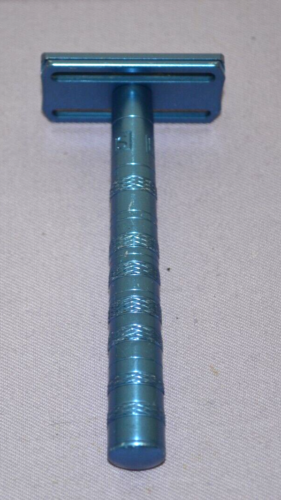HS Henson AL13 Aluminium Double Edge Mild Blue Rasierhobel mit Box Klingen - Top - Bild 11 von 11