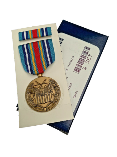 GENUINE Full Size American U.S. ARMY WAR ON TERRORISM EXPEDITIONARY medal in box - Picture 3 of 4