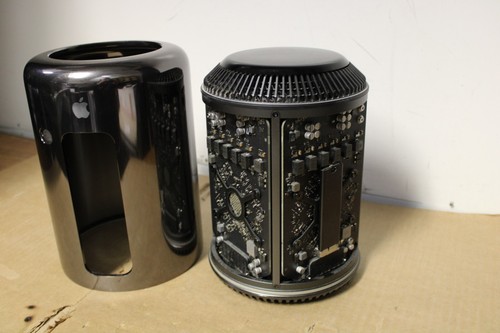 2013 Apple Mac Pro 6,1 3.5GHz 6-Core Xeon/32GB/500G SSD/Dual D500/Monterey A1481 - Afbeelding 3 van 4