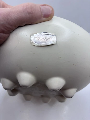 Vintage Royal Haeger Pottery USA Ivory Cream Round Planter 3.5" Tall x 8.5" Wide