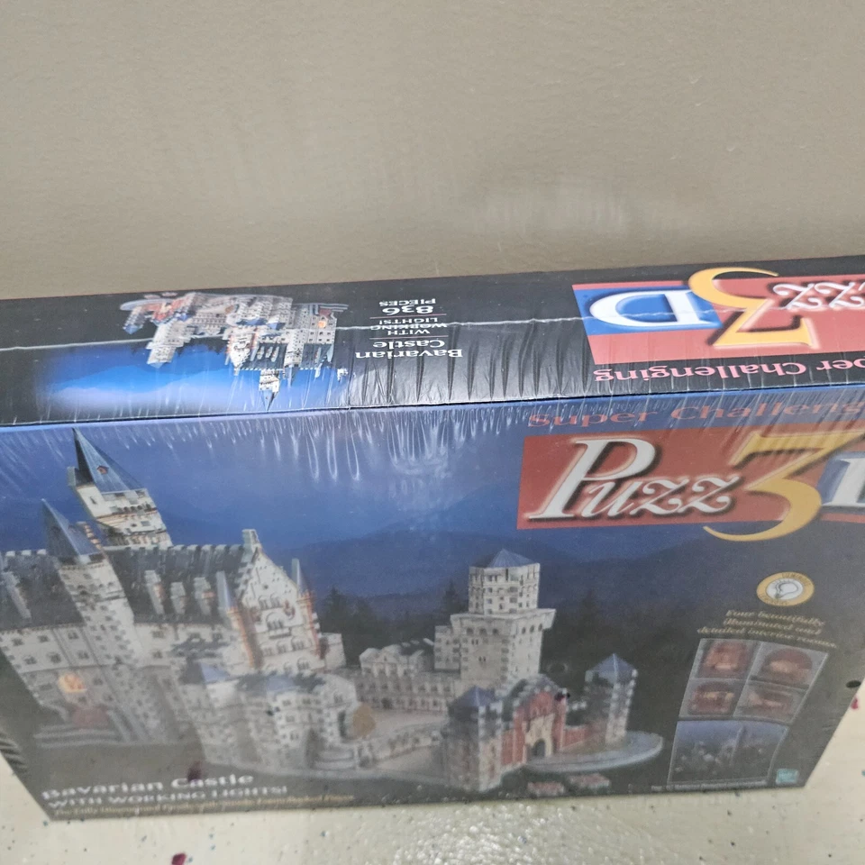 Super Challenging Puzz 3D Bavarian Castle Working Lights New Sealed Hasbro 1999 - Image 2 of 4