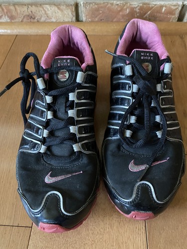 Womens Nike Shox Shoes Size 5Y Black 