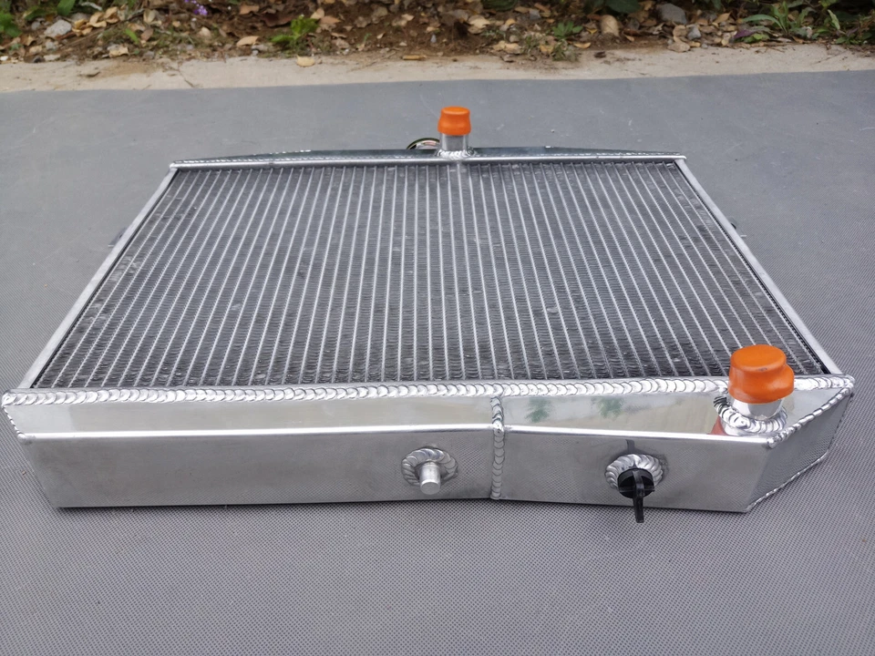 Aluminum Radiator For Volvo Amazon Combi P1800 S/E/ES B18 B20 GT 1959-1973 1972 - Image 4 of 4