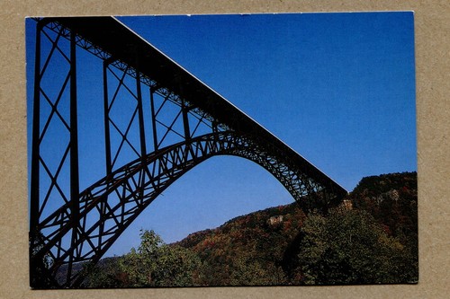 NEW RIVER GORGE National River BRIDGE WEST VIRGINA SOUVENIR POSTCARD - 第 1/2 張圖片