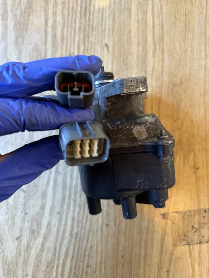 Distribuidor de encendido TD-42U 1,6 L 30100P08006 OEM para 92-95 Honda Civic Del Sol Foto 2 de 3