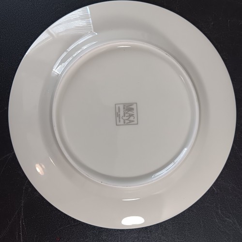 Set Of 7 Unused Mikasa M2002 Richelieu 7 3/4" Floral Banded Dessert Plates - Picture 5 of 6