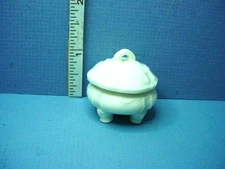 Miniature Soup Tureen #Con 7774 (2pc) Ceramic White Concord 1/12th Scale