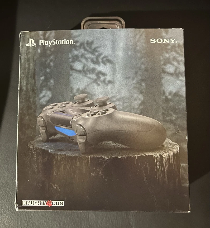 The Last of Us Part 2 PS4 Controller Limited Edition - NEW UNOPENED - Image 2 of 3