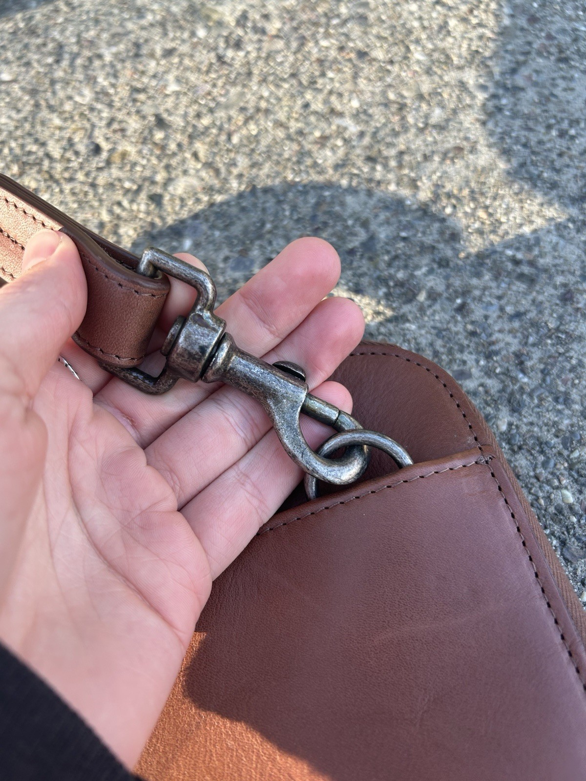This Is Ground Brown Leather Multiple Pockets Zip… - image 5